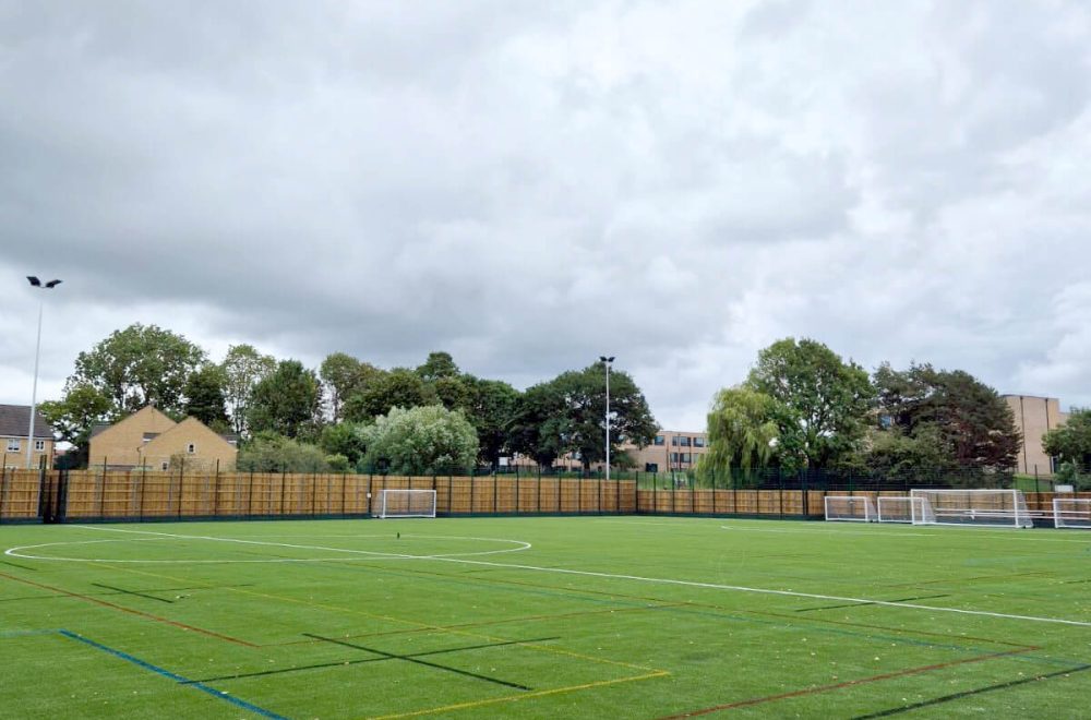 Guiseley School (England)